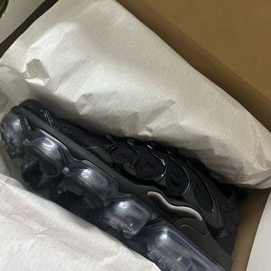 Women Nike vapormax